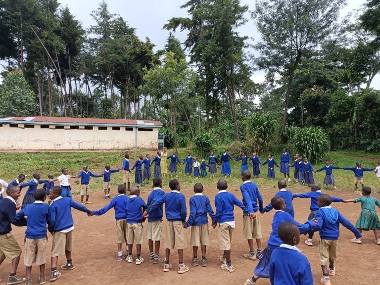 Lee más sobre el artículo POLE, POLE ; BISTARE, BISTARE.